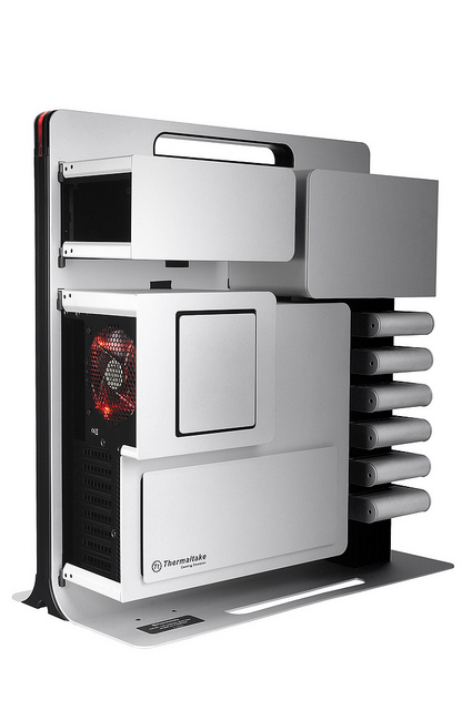Thermaltake Level 10 Limited Edition Rear